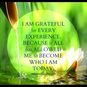 Meet your Posher, Cassandra